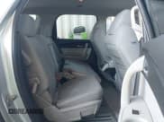 ✅ 2009 GMC Acadia SLE1 • VIN: 1GKER13D99J208888 • Lot: 43083813. Listed on IAAI with 193,171 mi. Free auction sales archive from the USA and detailed vehicle history report at DreamBid. Image 8.