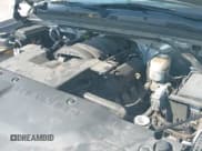 ✅ 2015 Chevrolet Suburban LT • VIN: 1GNSCJKC9FR271308 • Lot: 42896617. Wystawiony na IAAI z przebiegiem 202 547 mil. Bezpłatny archiwum sprzedaży aukcyjnych z USA i szczegółowy raport historii pojazdu na DreamBid. Zdjęcie 18.