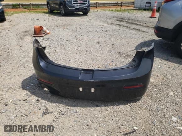 ✅ 2012 Mazda 3 i Touring • VIN: JM1BL1L79C1665394 • Lot: 70208524. Wystawiony na Copart z przebiegiem 166 067 mil. Bezpłatny archiwum sprzedaży aukcyjnych z USA i szczegółowy raport historii pojazdu na DreamBid. Zdjęcie 12.