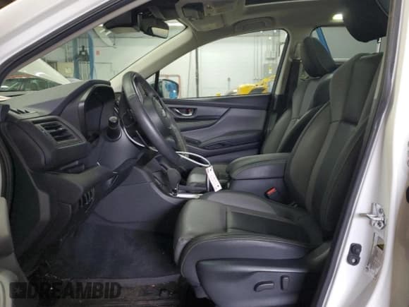 ✅ 2024 Subaru Ascent Onyx • VIN: 4S4WMAHDXR3412106 • Lot: 59010165. Listed on Copart with 16,903 mi. Free auction sales archive from the USA and detailed vehicle history report at DreamBid. Image 7.