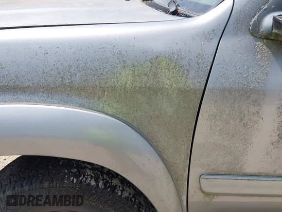 ✅ 2004 Toyota Sequoia SR5 • VIN: 5TDBT44A24S215554 • Lot: 43040836. Listed on IAAI with 139,586 mi. Free auction sales archive from the USA and detailed vehicle history report at DreamBid. Image 6.