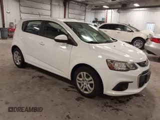 2017 Chevrolet Sonic LT с VIN 1G1JG6SH9H4158713, выставлен на аукционе IAAI как лот 43346170 с пробегом 112 892 миль миль и . История ставок и продаж доступна на DreamBid. Изображение 1.