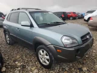 2005 Hyundai Tucson GLS z VIN KM8JN72DX5U214908, wystawiony jako Copart lot #76346024 z przebiegiem 152 677 mil mil oraz Szkoda całkowita • Salvage title. Historia ofert i sprzedaży dostępna na DreamBid. Obrazek 4.
