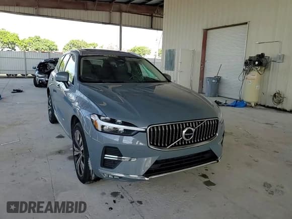 ✅ 2023 Volvo XC60 Plus Bright Theme • VIN: YV4L12RE0P1294697 • Lot: 67816685. Listed on Copart with 31,097 mi. Free auction sales archive from the USA and detailed vehicle history report at DreamBid. Image 14.