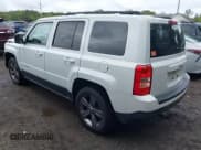 ✅ 2014 Jeep Patriot Latitude • VIN: 1C4NJPFA0ED731863 • Lot: 43133358. Wystawiony na IAAI z przebiegiem 113 703 mil. Bezpłatny archiwum sprzedaży aukcyjnych z USA i szczegółowy raport historii pojazdu na DreamBid. Zdjęcie 3.