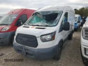 ✅ 2018 Ford Transit • VIN: 1FTYR1CM3JKA06491 • Lot: 70991374. Wystawiony na Copart z przebiegiem 192 027 mil. Bezpłatny archiwum sprzedaży aukcyjnych z USA i szczegółowy raport historii pojazdu na DreamBid. Zdjęcie 1.