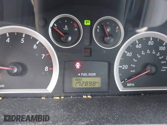 ✅ 2005 Hyundai Santa Fe GLS • VIN: KM8SC73D85U924785 • Лот: 41964578. Размещён на IAAI с пробегом 172 898 миль миль. Получите бесплатный доступ к архиву аукционных продаж из США и посмотрите подробный отчёт об истории автомобиля на DreamBid. Изображение 7.