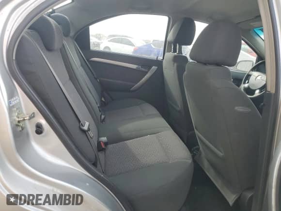 2011 Chevrolet Aveo 2LT z VIN KL1TG5DE4BB264073, wystawiony jako Copart lot #87734995 z przebiegiem 83 896 mil mil oraz Czysty tytuł • Clean title. Historia ofert i sprzedaży dostępna na DreamBid. Obrazek 10.