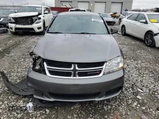 ✅ 2013 Dodge Avenger SE • VIN: 1C3CDZAB9DN643076 • Lot: 80256374. Wystawiony na Copart z przebiegiem 155 633 mil. Bezpłatny archiwum sprzedaży aukcyjnych z USA i szczegółowy raport historii pojazdu na DreamBid. Zdjęcie 5.