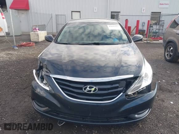 2011 Hyundai Sonata GLS с VIN 5NPEB4AC2BH178482, выставлен на аукционе IAAI как лот 43433213 с пробегом 130 574 миль миль и . История ставок и продаж доступна на DreamBid. Изображение 12.