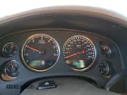 ✅ 2011 Chevrolet Suburban LT • VIN: 1GNSKJE38BR249311 • Lot: 76949544. Wystawiony na Copart z przebiegiem 110 278 mil. Bezpłatny archiwum sprzedaży aukcyjnych z USA i szczegółowy raport historii pojazdu na DreamBid. Zdjęcie 9.