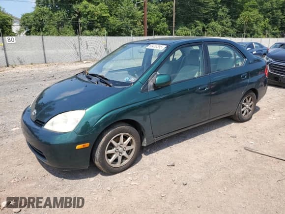 ✅ 2001 Toyota Prius • VIN: JT2BK12U510016620 • Lot: 68416355. Wystawiony na Copart z przebiegiem 154 290 mil. Bezpłatny archiwum sprzedaży aukcyjnych z USA i szczegółowy raport historii pojazdu na DreamBid. Zdjęcie 1.
