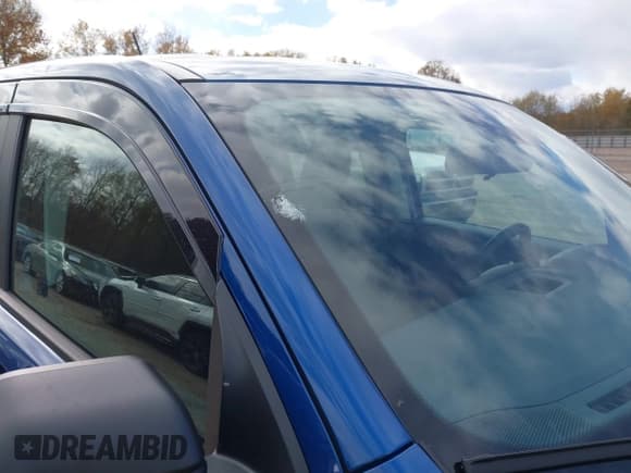 ✅ 2024 Ford Maverick XL • VIN: 3FTTW8A39RRB12876 • Lot: 43658934. Listed on IAAI with 14,830 mi. Free auction sales archive from the USA and detailed vehicle history report at DreamBid. Image 17.