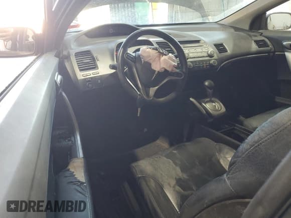 ✅ 2010 Honda Civic EX-L • VIN: 2HGFG1B9XAH508997 • Lot: 85310695. Listed on Copart with 190,537 mi. Free auction sales archive from the USA and detailed vehicle history report at DreamBid. Image 8.