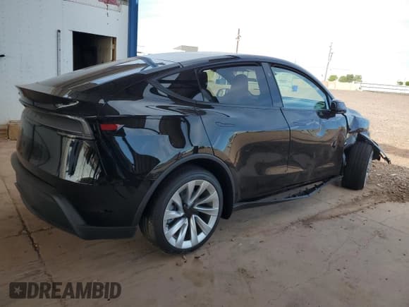 ✅ 2026 Tesla Model Y Long Range • VIN: 7SAYGDED9TA462466 • Lot: 81280015. Listed on Copart with Not provided. Free auction sales archive from the USA and detailed vehicle history report at DreamBid. Image 3.