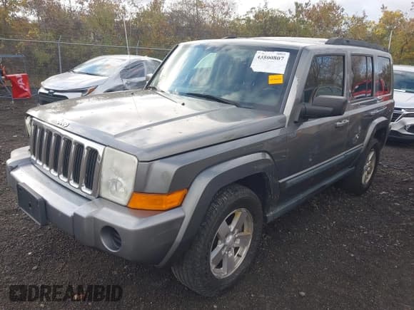 ✅ 2007 Jeep Commander Sport • VIN: 1J8HG48K07C697649 • Лот: 43500807. Опубликован ранее на IAAI с пробегом 152 394 миль. Бесплатный доступ к архиву аукционных продаж из США и подробный отчёт об истории автомобиля на DreamBid. Изображение 17.