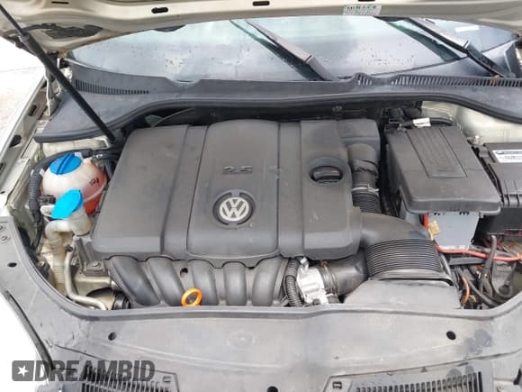 ✅ 2010 Volkswagen Jetta Limited Edition • VIN: 3VWRZ7AJ3AM166408 • Lot: 42631444. Listed on IAAI with 259,729 mi. Free auction sales archive from the USA and detailed vehicle history report at DreamBid. Image 10.