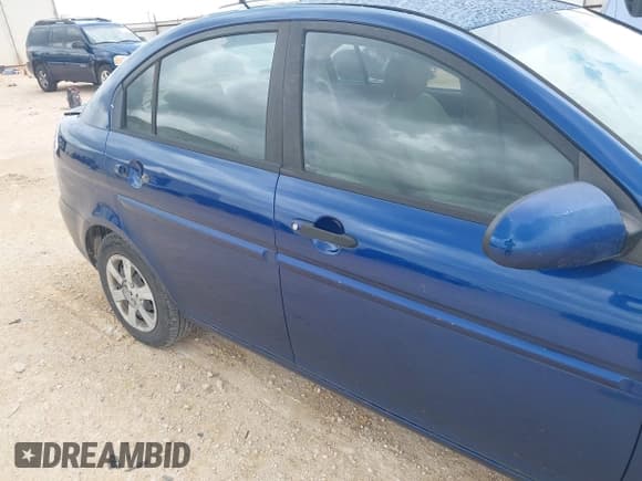 ✅ 2007 Hyundai Accent GLS • VIN: KMHCN46C17U143111 • Лот: 42628749. Опубликован ранее на IAAI с пробегом 283 767 миль. Бесплатный доступ к архиву аукционных продаж из США и подробный отчёт об истории автомобиля на DreamBid. Изображение 6.