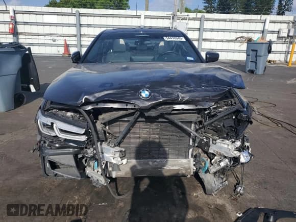 ✅ 2021 BMW 5 Series 540i • VIN: WBA53BJ09MWX21523 • Lot: 54498045. Listed on Copart with 37,818 mi. Free auction sales archive from the USA and detailed vehicle history report at DreamBid. Image 5.