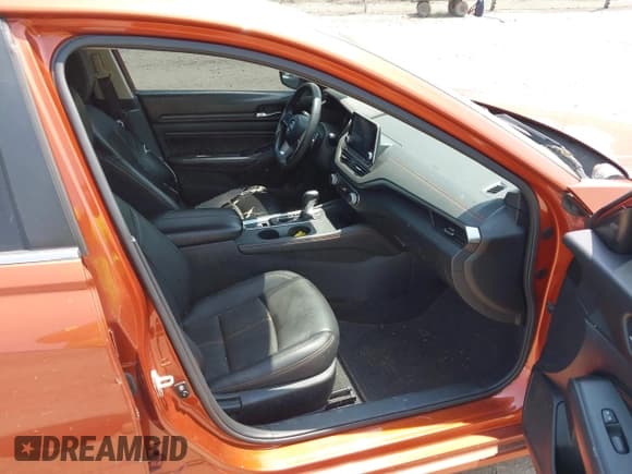 ✅ 2021 Nissan Altima SR • VIN: 1N4BL4CWXMN354467 • Lot: 42418634. Wystawiony na IAAI z przebiegiem 54 823 mil. Bezpłatny archiwum sprzedaży aukcyjnych z USA i szczegółowy raport historii pojazdu na DreamBid. Zdjęcie 5.