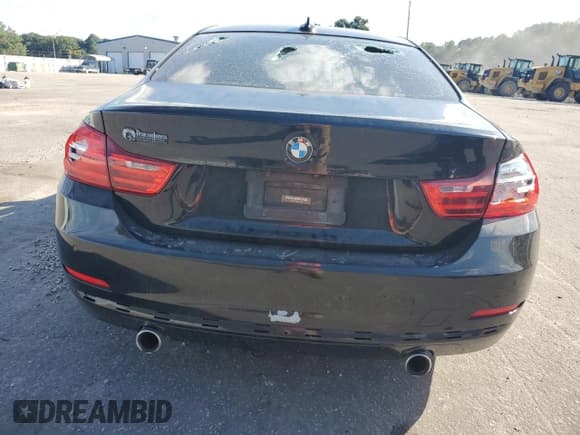 ✅ 2014 BMW 4 Series 435i • VIN: WBA3R1C5XEK192682 • Lot: 71275135. Listed on Copart with 134,675 mi. Free auction sales archive from the USA and detailed vehicle history report at DreamBid. Image 6.