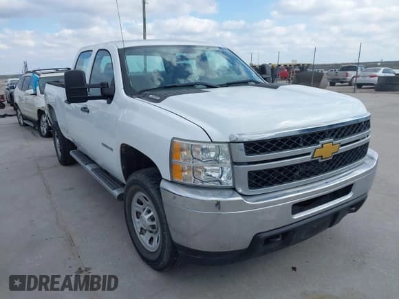 ✅ 2013 Chevrolet Silverado 2500HD Work Truck • VIN: 1GC1KVCG4DF184589 • Lot: 43727828. Wystawiony na IAAI z przebiegiem 201 125 mil. Bezpłatny archiwum sprzedaży aukcyjnych z USA i szczegółowy raport historii pojazdu na DreamBid. Zdjęcie 1.