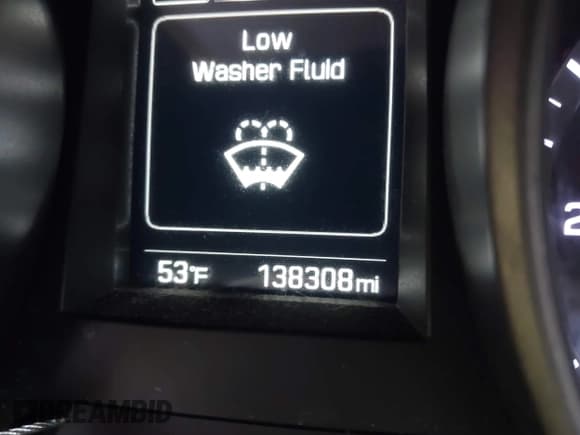 ✅ 2017 Hyundai Santa Fe 2.4L • VIN: 5NMZU3LB6HH027984 • Lot: 43505016. Listed on IAAI with 138,308 mi. Free auction sales archive from the USA and detailed vehicle history report at DreamBid. Image 15.