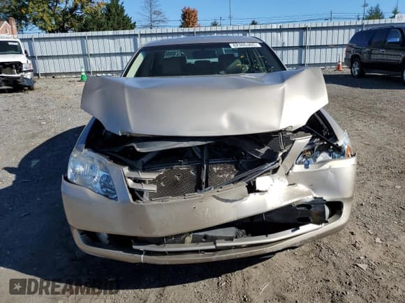 ✅ 2007 Toyota Avalon XLS • VIN: 4T1BK36B07U248034 • Lot: 82305365. Wystawiony na Copart z przebiegiem 164 080 mil. Bezpłatny archiwum sprzedaży aukcyjnych z USA i szczegółowy raport historii pojazdu na DreamBid. Zdjęcie 5.