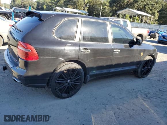 ✅ 2009 Porsche Cayenne S • VIN: WP1AB29P19LA42391 • Лот: 90924895. Опубликован ранее на Copart с пробегом 166 474 миль. Бесплатный доступ к архиву аукционных продаж из США и подробный отчёт об истории автомобиля на DreamBid. Изображение 3.