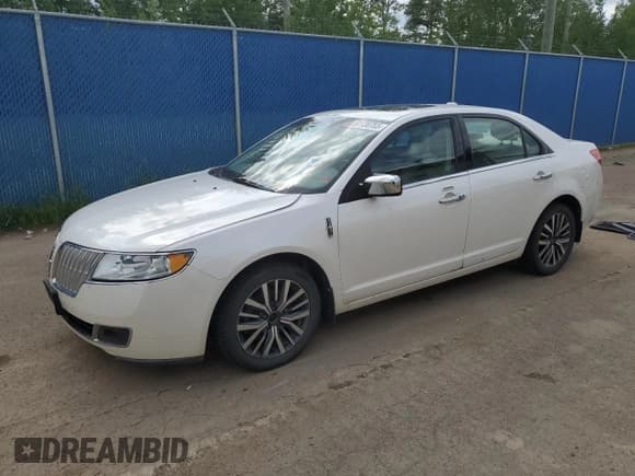 ✅ 2011 Lincoln MKZ • VIN: 3LNHL2GC7BR774864 • Lot: 61130765. Listed on Copart with 248,510 mi. Free auction sales archive from the USA and detailed vehicle history report at DreamBid. Image 1.