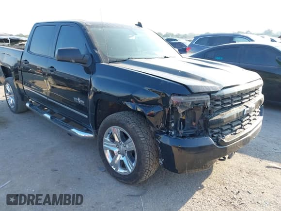 ✅ 2018 Chevrolet Silverado 1500 Custom • VIN: 3GCPCPEC1JG272944 • Lot: 43186784. Wystawiony na IAAI z przebiegiem 81 734 mil. Bezpłatny archiwum sprzedaży aukcyjnych z USA i szczegółowy raport historii pojazdu na DreamBid. Zdjęcie 6.
