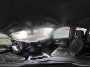 ✅ 2020 Chevrolet Silverado 1500 RST • VIN: 3GCUYEED6LG207463 • Lot: 48338084. Wystawiony na Copart z przebiegiem 104 636 mil. Bezpłatny archiwum sprzedaży aukcyjnych z USA i szczegółowy raport historii pojazdu na DreamBid. Zdjęcie 13.