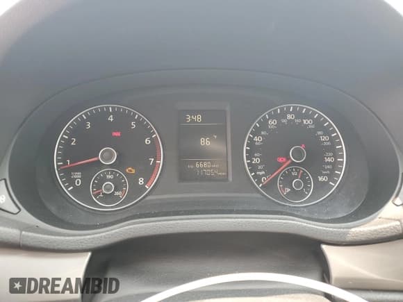 ✅ 2012 Volkswagen Passat S • VIN: 1VWAH7A3XCC020142 • Lot: 58004085. Listed on Copart with 117,054 mi. Free auction sales archive from the USA and detailed vehicle history report at DreamBid. Image 9.