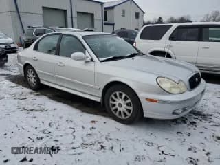 ✅ 2005 Hyundai Sonata GLS • VIN: KMHWF35H45A124178 • Лот: 85831214. Опубликован ранее на Copart с пробегом 120 157 миль. Бесплатный доступ к архиву аукционных продаж из США и подробный отчёт об истории автомобиля на DreamBid. Изображение 4.