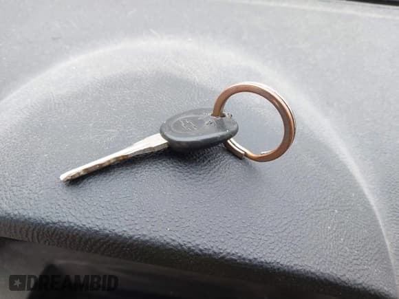 ✅ 2010 Chevrolet HHR 1LT • VIN: 3GNBABDB5AS635021 • Lot: 41562357. Listed on IAAI with 154,132 mi. Free auction sales archive from the USA and detailed vehicle history report at DreamBid. Image 11.