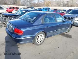 2004 Hyundai Sonata GLS с VIN KMHWF35H04A942974, выставлен на аукционе IAAI как лот 41218153 с пробегом 247 513 миль миль и . История ставок и продаж доступна на DreamBid. Изображение 4.