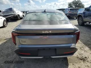 ✅ 2025 Kia K4 EX • VIN: 3KPFU4DE8SE177546 • Lot: 86642465. Wystawiony na Copart z przebiegiem 2 520 mil. Bezpłatny archiwum sprzedaży aukcyjnych z USA i szczegółowy raport historii pojazdu na DreamBid. Zdjęcie 6.