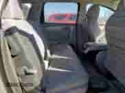 2014 Chevrolet Traverse LS z VIN 1GNKRFED4EJ119322, wystawiony jako Copart lot #85428215 z przebiegiem 122 646 mil mil oraz Czysty tytuł • Clean title. Historia ofert i sprzedaży dostępna na DreamBid. Obrazek 11.