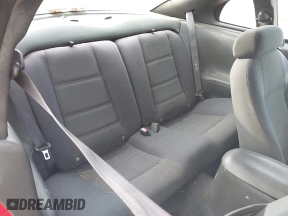 ✅ 2003 Ford Mustang Standard • VIN: 1FAFP40403F411552 • Lot: 42829909. Wystawiony na IAAI z przebiegiem 217 558 mil. Bezpłatny archiwum sprzedaży aukcyjnych z USA i szczegółowy raport historii pojazdu na DreamBid. Zdjęcie 8.