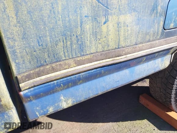 ✅ 1990 Ford F-150 • VIN: 1FTEF14NXLPB58633 • Лот: 41685084. Опубликован ранее на IAAI с пробегом 42 018 миль. Бесплатный доступ к архиву аукционных продаж из США и подробный отчёт об истории автомобиля на DreamBid. Изображение 6.