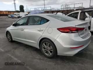2018 Hyundai Elantra SEL z VIN 5NPD84LF7JH397762, wystawiony jako Copart lot #84652135 z przebiegiem 68 561 mil mil oraz Szkoda całkowita • Salvage title. Historia ofert i sprzedaży dostępna na DreamBid. Obrazek 2.