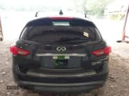 ✅ 2017 Infiniti QX70 • VIN: JN8CS1MU0HM142710 • Lot: 43051286. Wystawiony na IAAI z przebiegiem 99 883 mil. Bezpłatny archiwum sprzedaży aukcyjnych z USA i szczegółowy raport historii pojazdu na DreamBid. Zdjęcie 16.