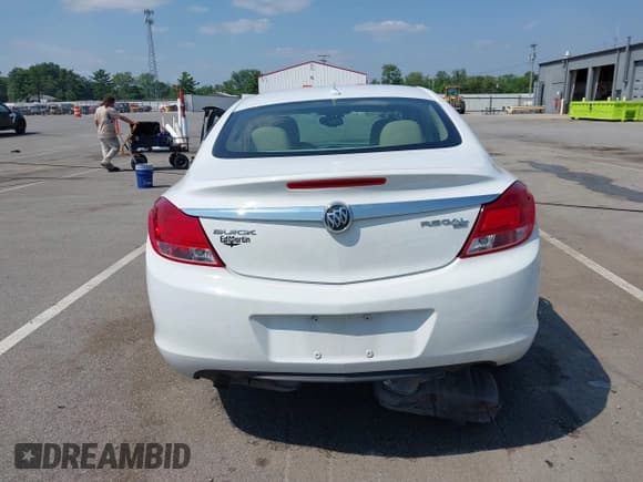 ✅ 2011 Buick Regal CXL RL1 • VIN: W04GN5EC6B1125897 • Лот: 42892509. Опубликован ранее на IAAI с пробегом 127 284 миль. Бесплатный доступ к архиву аукционных продаж из США и подробный отчёт об истории автомобиля на DreamBid. Изображение 16.