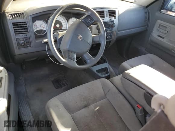 ✅ 2006 Dodge Dakota • VIN: 1D7HE42J16S632364 • Лот: 57611325. Опубликован ранее на Copart с пробегом 187 317 миль. Бесплатный доступ к архиву аукционных продаж из США и подробный отчёт об истории автомобиля на DreamBid. Изображение 8.