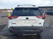 ✅ 2023 Toyota RAV4 Hybrid Woodland • VIN: 2T3UWRFV6PW176631 • Лот: 43623832. Опубликован ранее на IAAI с пробегом 26 041 миль. Бесплатный доступ к архиву аукционных продаж из США и подробный отчёт об истории автомобиля на DreamBid. Изображение 15.