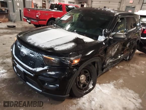✅ 2022 Ford Police Interceptor Utility • VIN: 1FM5K8AB7NGB47750 • Лот: 43874839. Опубликован ранее на IAAI с пробегом 79 907 миль. Бесплатный доступ к архиву аукционных продаж из США и подробный отчёт об истории автомобиля на DreamBid. Изображение 2.
