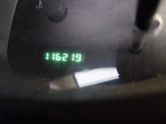 ✅ 2000 Dodge 1500 • VIN: 1B7HC16Y5YS619884 • Lot: 43564807. Listed on IAAI with 116,219 mi. Free auction sales archive from the USA and detailed vehicle history report at DreamBid. Image 15.