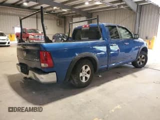 ✅ 2010 Dodge 1500 SLT • VIN: 1D7RV1GT5AS205033 • Lot: 55220125. Wystawiony na Copart z przebiegiem 235 535 mil. Bezpłatny archiwum sprzedaży aukcyjnych z USA i szczegółowy raport historii pojazdu na DreamBid. Zdjęcie 3.