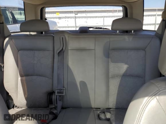 ✅ 2005 Saturn VUE • VIN: 5GZCZ63405S858969 • Lot: 47290685. Wystawiony na Copart z przebiegiem 130 381 mil. Bezpłatny archiwum sprzedaży aukcyjnych z USA i szczegółowy raport historii pojazdu na DreamBid. Zdjęcie 10.