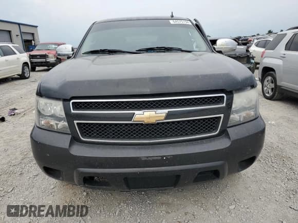 ✅ 2009 Chevrolet Suburban LS • VIN: 1GNFC16J59R300060 • Lot: 64575194. Listed on Copart with 167,217 mi. Free auction sales archive from the USA and detailed vehicle history report at DreamBid. Image 5.